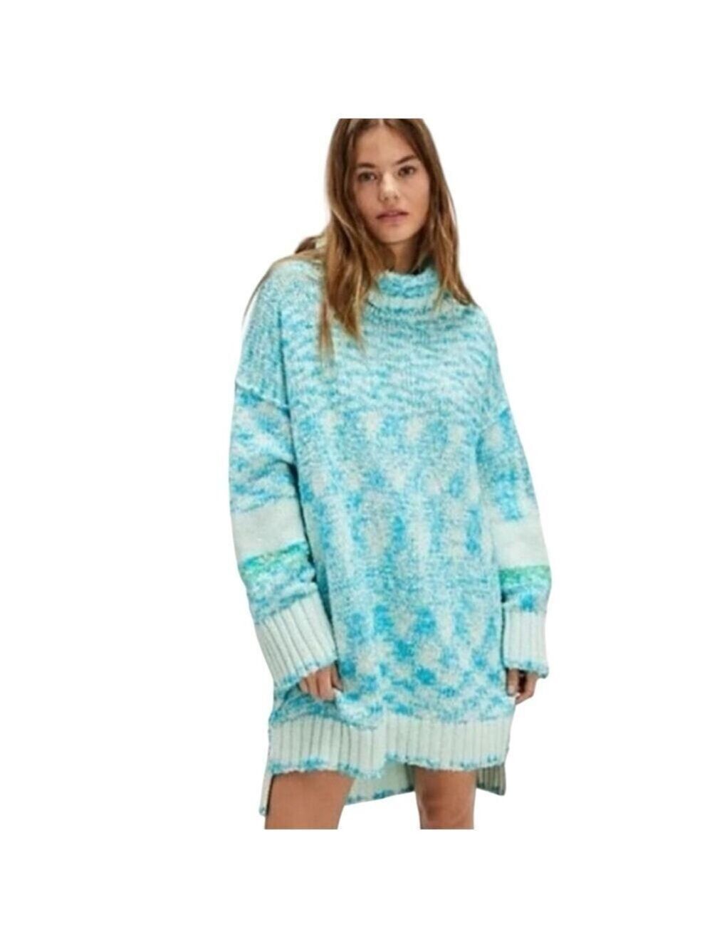 Free People Winter Storm Tunic Knit Dress Boucle Sweater Size Medium Ice Blue